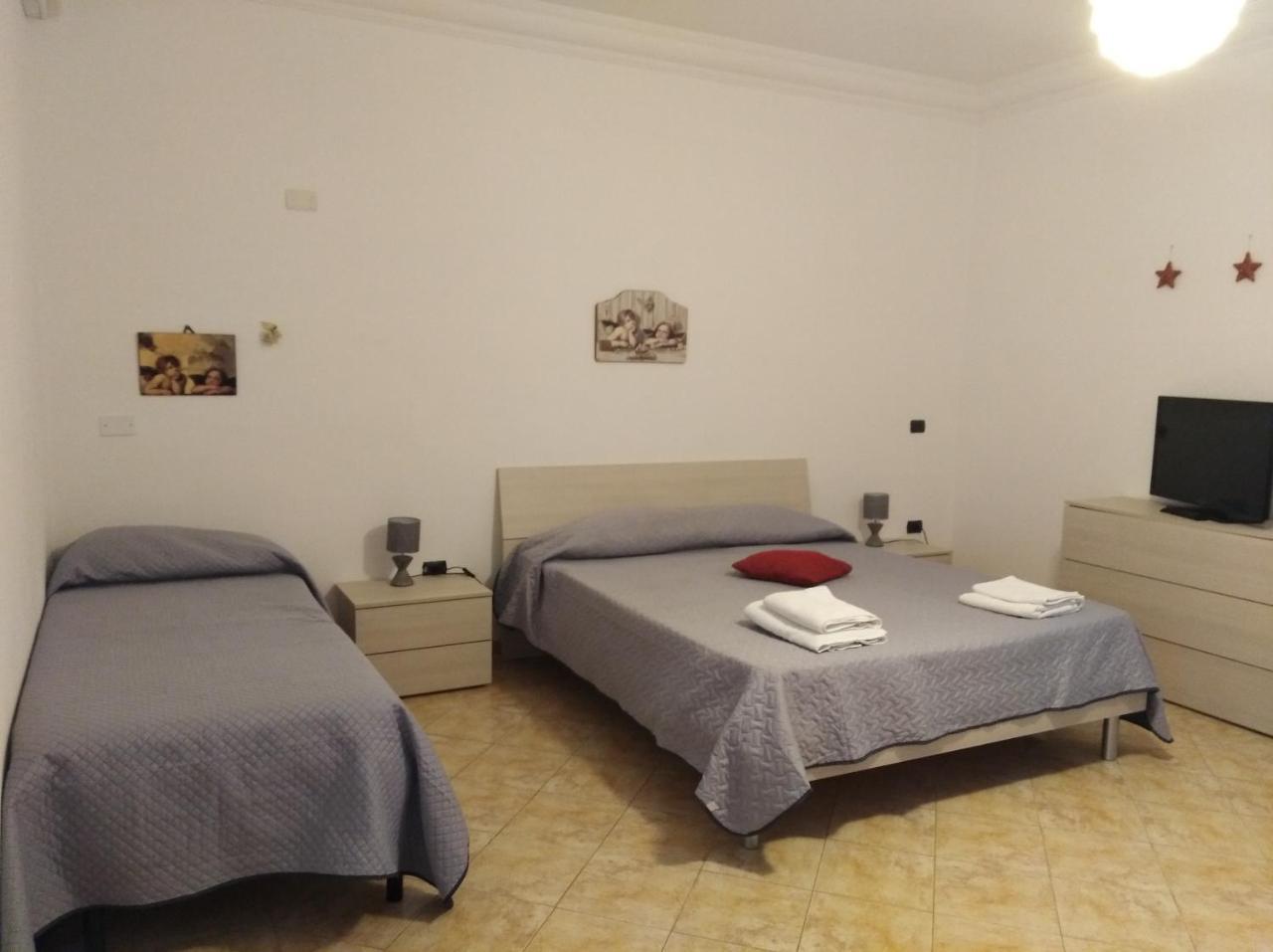 Casetta A Pochi Passi Dal Mare 马扎拉德尔瓦洛 外观 照片